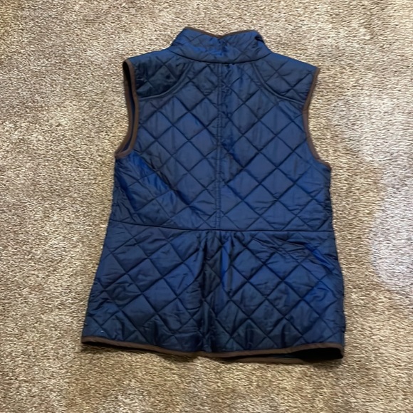 Young Threads Quilted, Fleece Lined Vest - Picture 4 of 4
